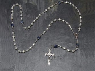 Freshwater Pearl & Blue Kyanite Rosary