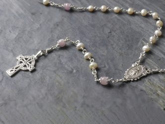 Freshwater Pearl and Kunzite rosary beads