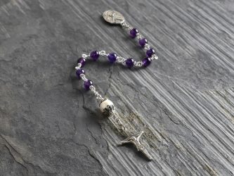 Hand-Made Amethyst Freshwater Pearl Single Decade Rosary